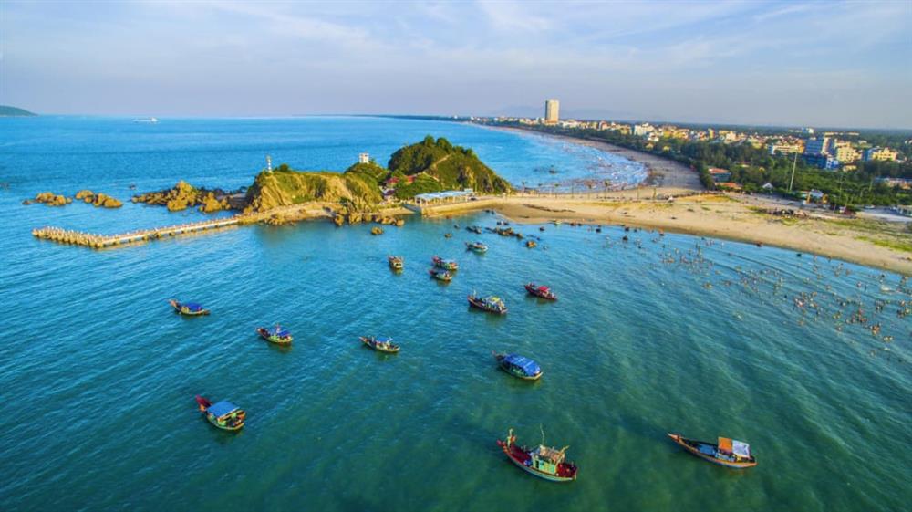 Du lịch Việt Nam mới phát triển trong mùa hè